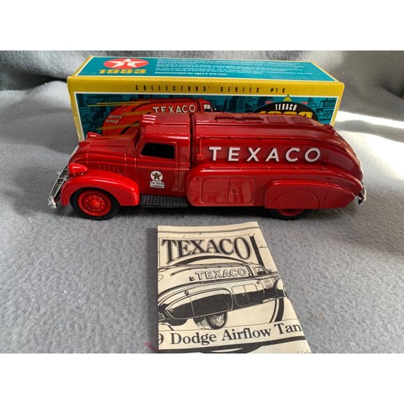 Texaco 1939 Dodge Airflow Tanker Bank Die-Cast Model Ertl Collectible Red - Picture 5 of 11